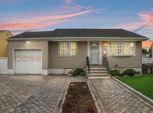 226 Mile Square Rd, Yonkers, NY 10701