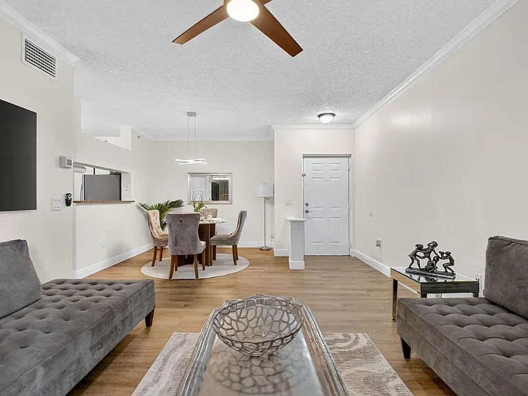 3212 Tuscany Way #3212 — Photo 28