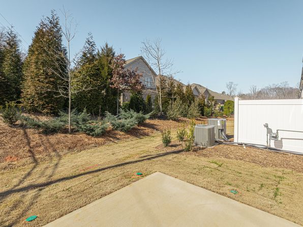 4068 Beckton Trl, Jamestown, NC