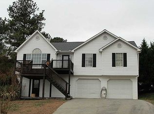 104 River Meadow Ct, Calhoun, GA 30701