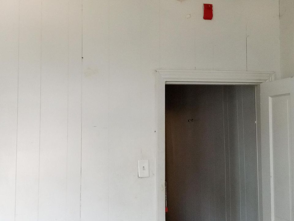 1st image of 3XX N 52nd St #2
