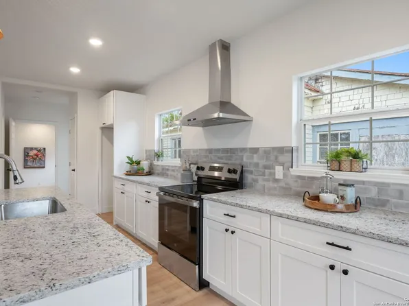 2035 Martin Luther King, San Antonio, TX 78203