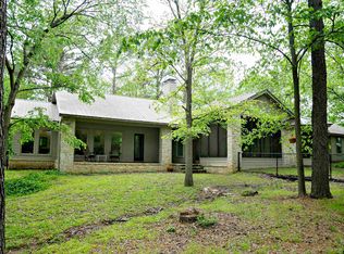 4970 Grand View Dr, Athens, TX 75752