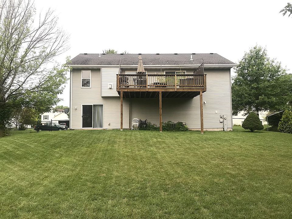 2nd image of 406 Whitetail Way