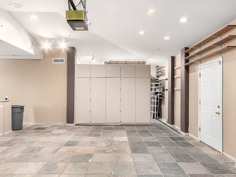 7150 E Morning Vista Ln — Photo 31