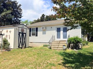 5157 Bluepoint Dr, New Church, VA 23415