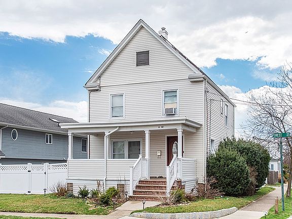3rd image of 8-02 Forest St
