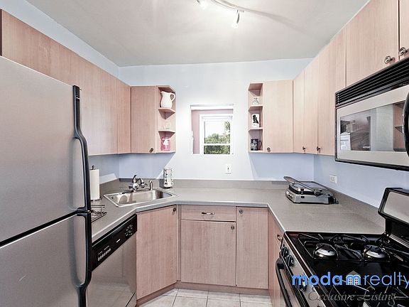4th image of 601 Kappock St APT 5D