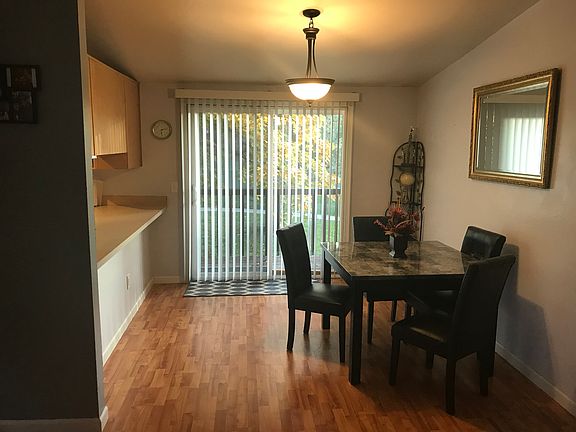 4th image of 2200 Garland Dr APT 21