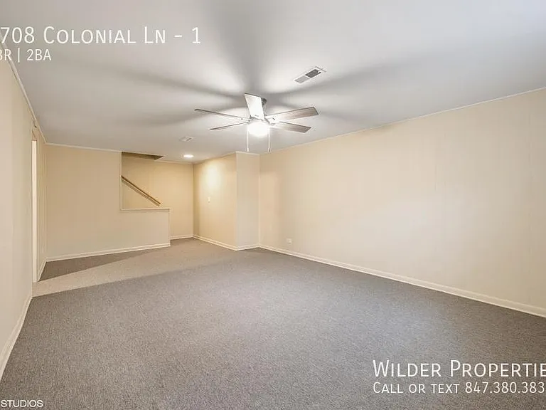 1708 Colonial Ln #1 — Photo 10