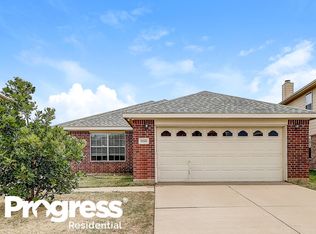 9209 Saint Martin Rd, Fort Worth, TX 76123