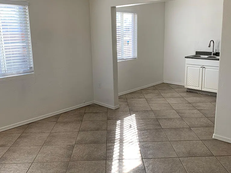 1155 E Hatcher Rd #A — Photo 4