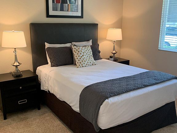 3rd image of 12333 Creekview Dr Unit 43