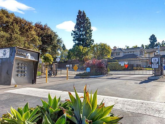 5th image of 5531 Foxtail Loop