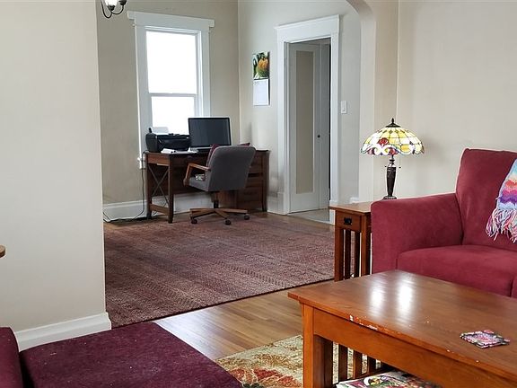 2nd image of 1418 W York Ave