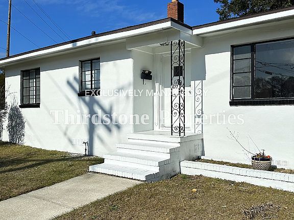 2nd image of 477 W 62nd St