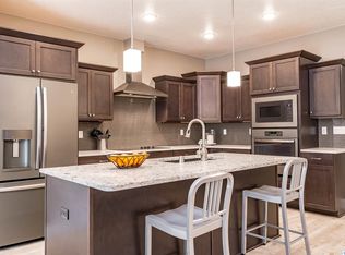 1042 S Elma St, Kennewick, WA 99338
