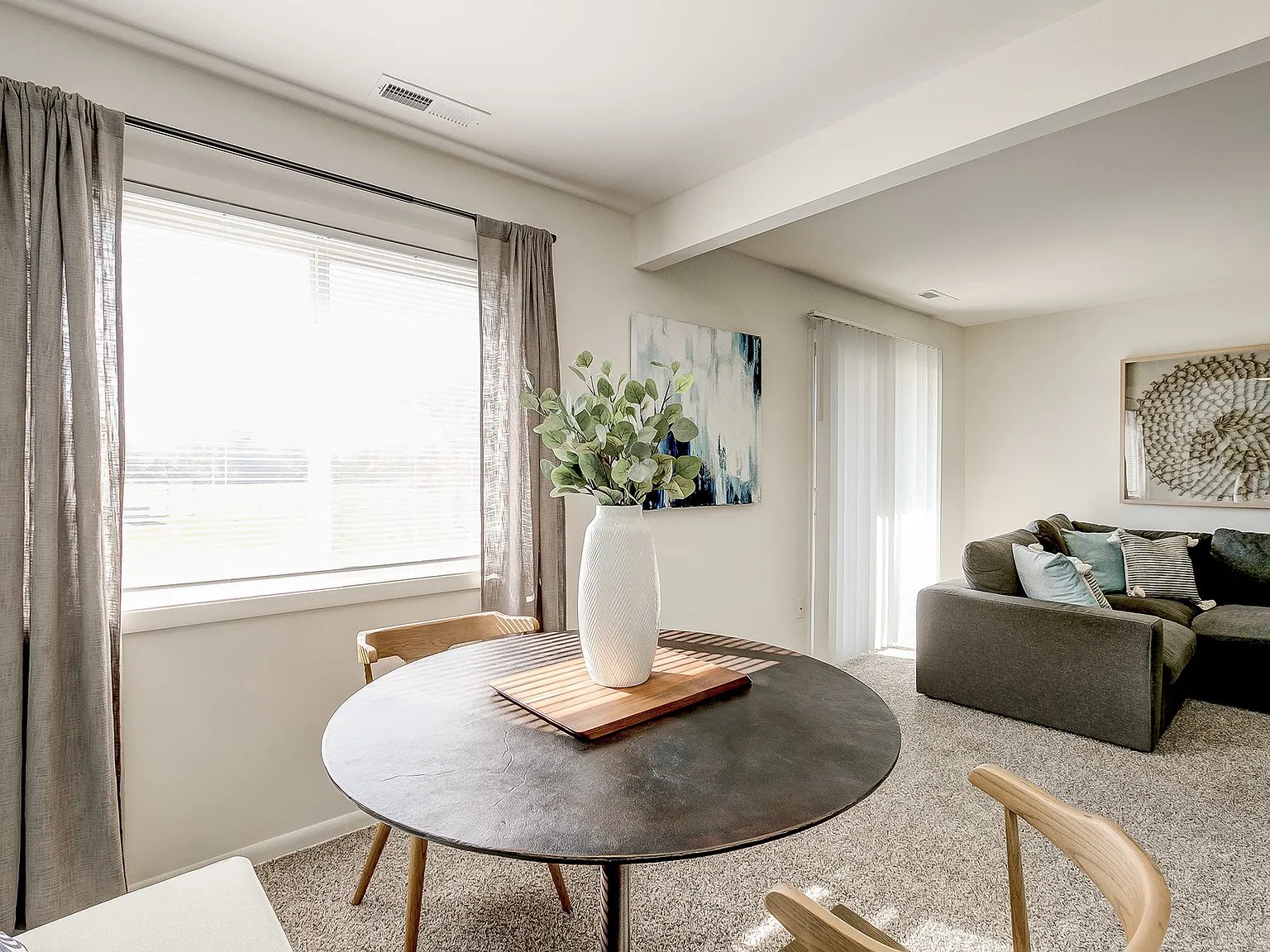 Doncaster Village Apartments — Photo 3
