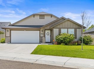 7701 E Declaration Dr, Nampa, ID 83687
