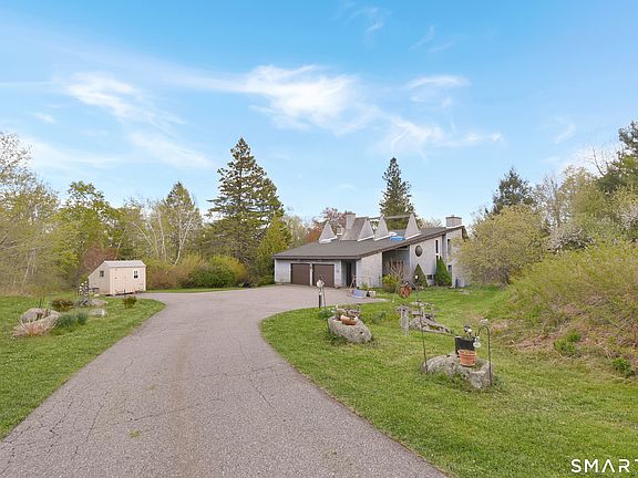 2nd image of 441 Platt Hill Road
