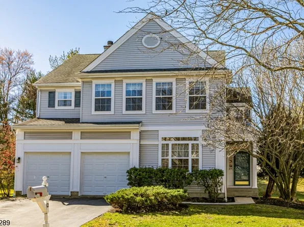 12 Cambridge Ct, Montgomery Twp., NJ 08540
