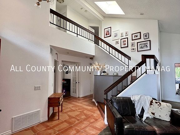 3rd image of 25487 Buckley Dr