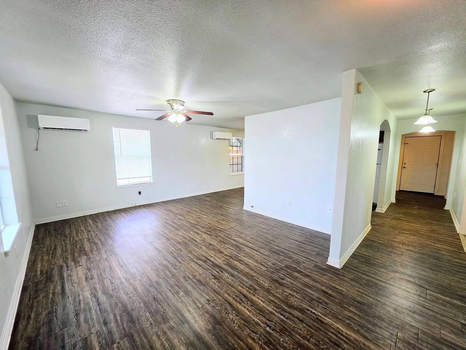 2 bed, 1500 sqft, $1,250 — Photo 3