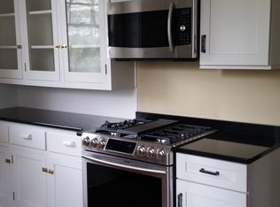 105 W Meeting St, Dandridge, TN 37725