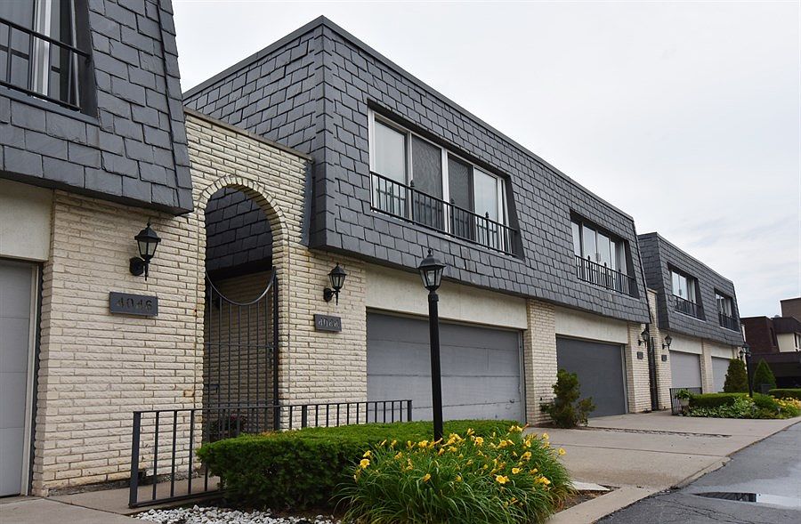 1st image of 4044 W Trafalgar Ln