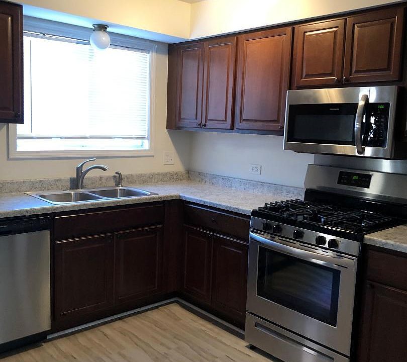 2nd image of 3464 Salem Walk APT A1