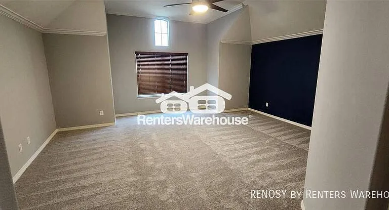 829 W 26th St — Photo 12