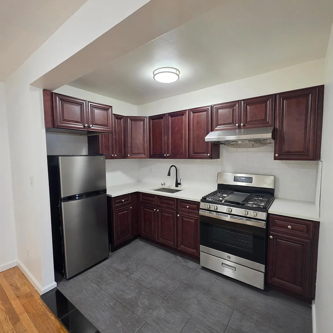 1 bed, 1.0 bath, 477 sqft, $2,300 — Photo 4