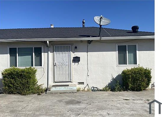 5th image of 94 Eastwood Ct