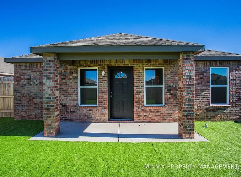 2508 N Avenue P — Photo 32