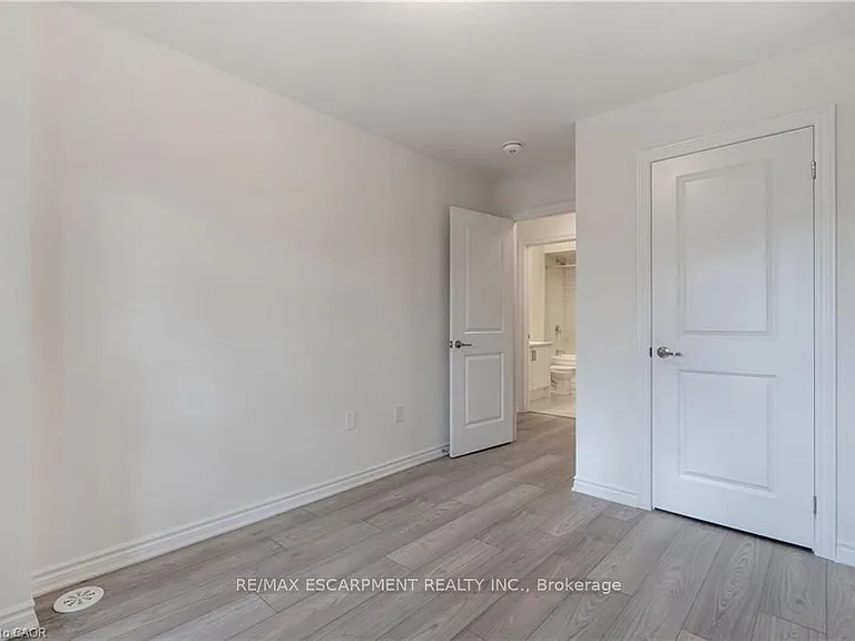 305 Garner Rd W #39 — Photo 28