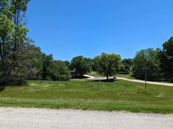 334 Forestcliff Ct, Davis, IL 61019