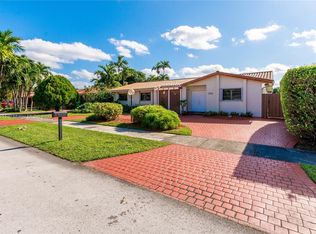 8922 SW 10th Ter, Miami, FL 33174