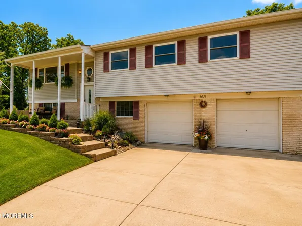 1031 Zircon Drive, Toms River, NJ 08753