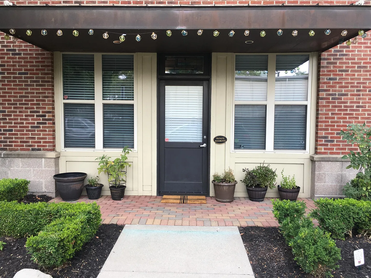 1 bed, 1143 sqft, $1,750 — Photo 3