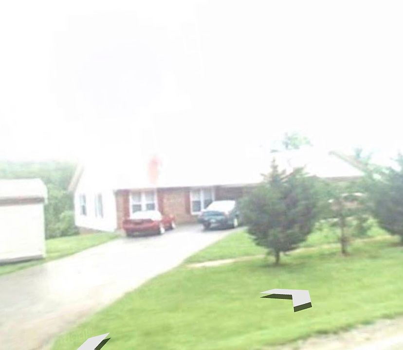 1st image of 9424 W Pine St