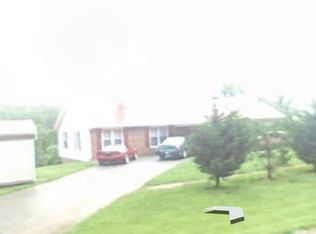 9424 W Pine St, Lowgap, NC 27024