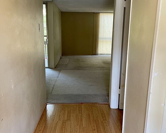 5th image of 5650 Sumner Way Unit 203