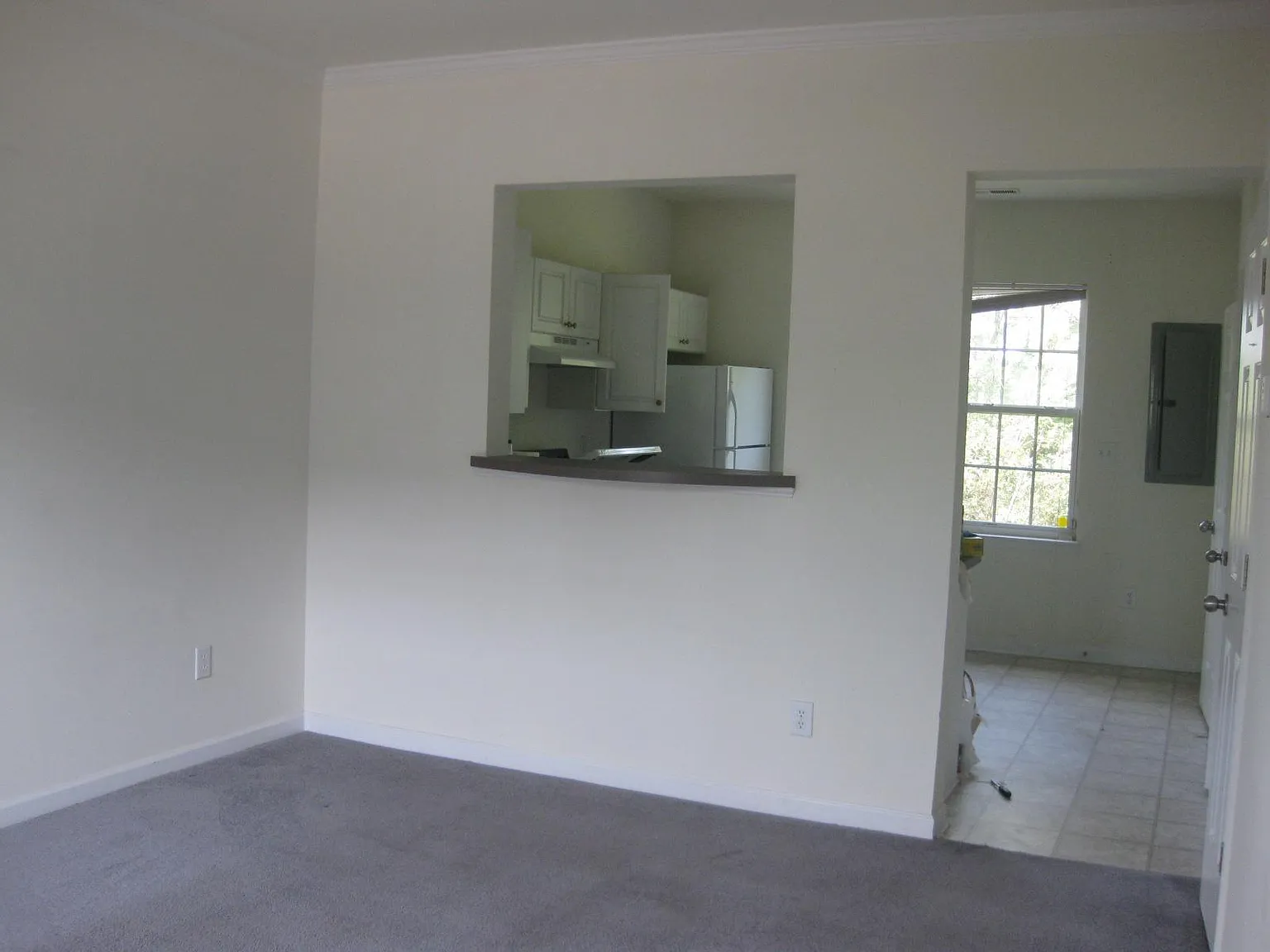 162 Blue Crest Ln — Photo 2