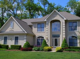 5974 Heritage View Ct, Hilliard, OH 43026