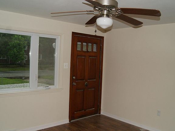 2nd image of 716 Morris Blvd