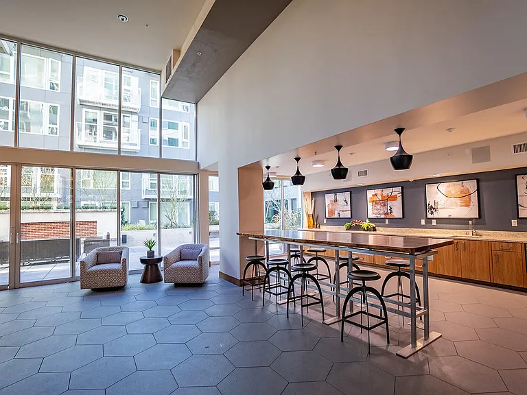 Infinity Capitol Hill Apartments — Photo 24