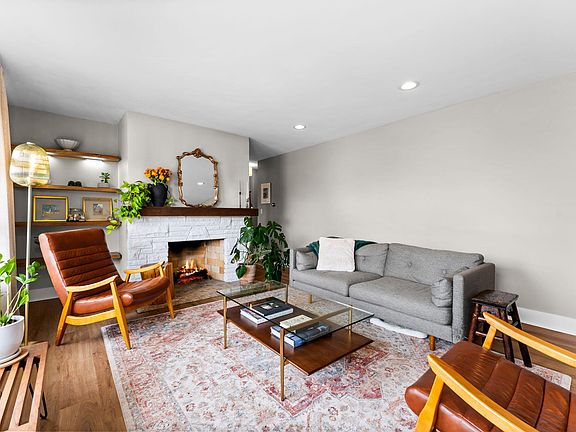 5th image of 1701 Hanover Rd