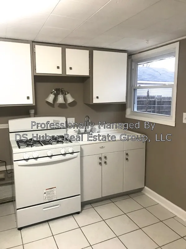 2515 Fielding Dr photo 1