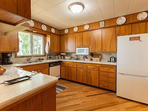 5th image of 17672 Crooked Pine Dr