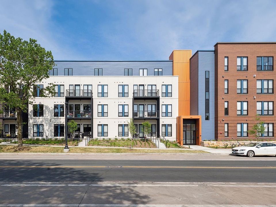 1st image of 4745 Minnehaha Ave #304